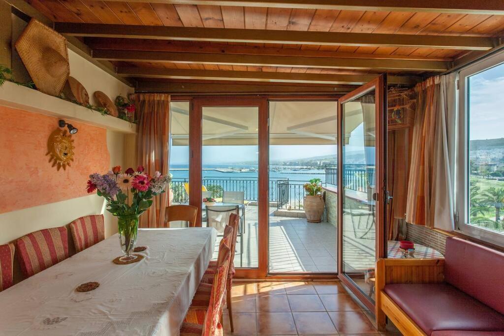 Elisabeth'S Penthouse At The Heart Of The City Réthymnon Extérieur photo